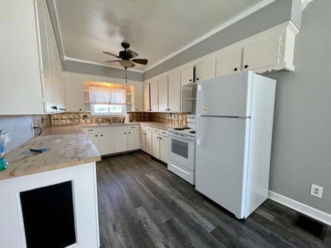 Photo - COUNTRY HOME For Rent!