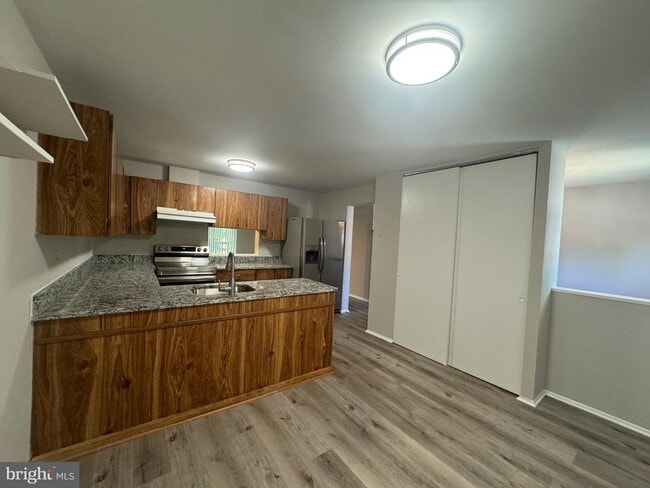 Photo - 9728 Summer Park Ct