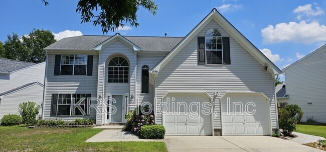 Building Photo - 3136 Sacramento Dr Rental