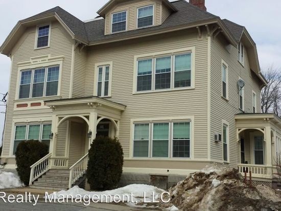 Tenant at will. 1 bed, 1 bath. - 112 Hamilton St Apartment Unit 1C