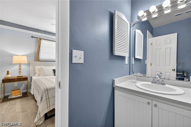 Photo - 3372 Alouette Cir Unit 1