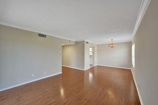 Photo - 200 Jacaranda Country Club Dr Unit 1b