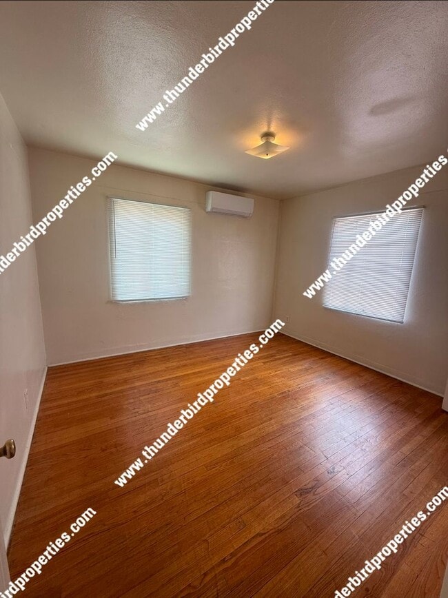 Photo - 1 bedroom, 1 bath near highway, parks, and easy access to downtown!