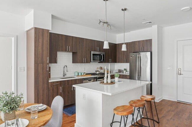 Building Photo - Ashbridge Exton