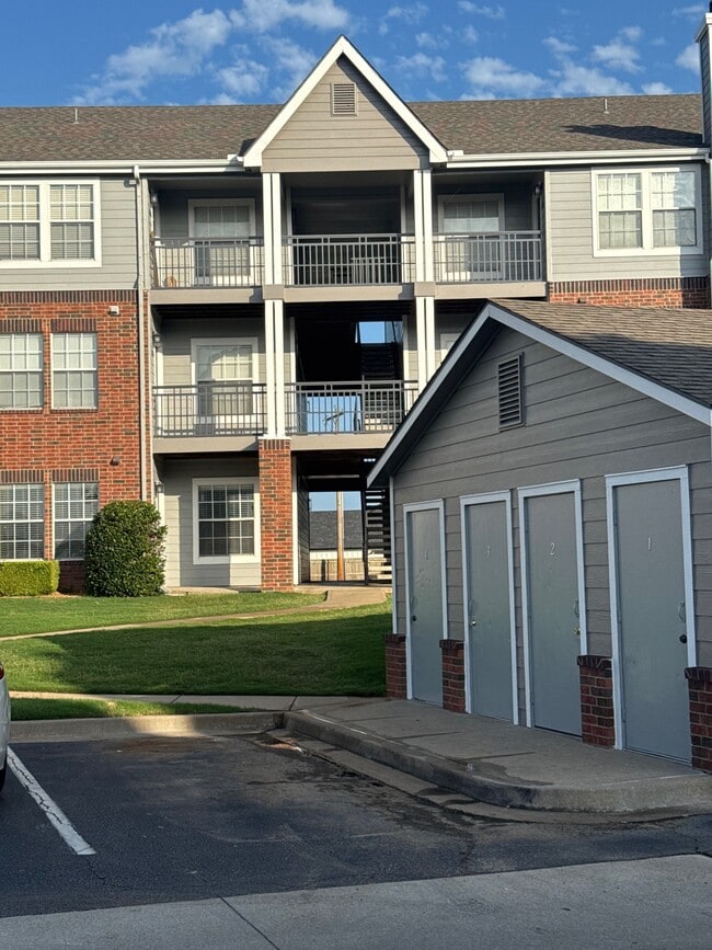 exterior - Pinehurst Apartment Homes