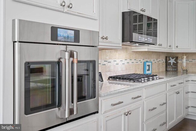 Photo - 35228 Acadia Ln