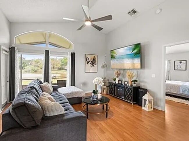 Photo - 3114 Dellcrest Pl