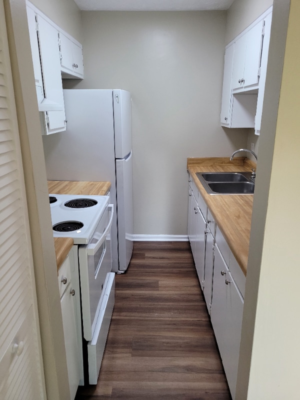 Photo - 1310 Louisville Rd Unidad 40