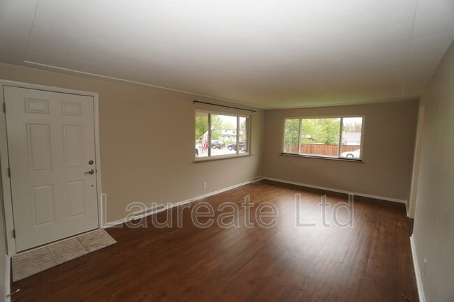 Photo - 2258 W Maplewood Ave