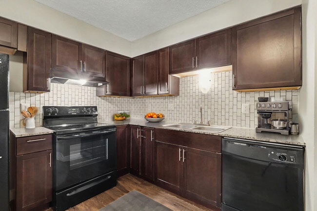 Photo - Wildewood Apartments