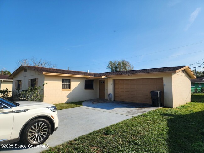 Photo - 2745 Starlight Dr
