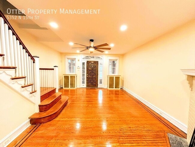 Photo - 5352 N 15th St