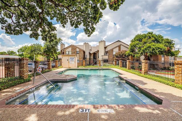 Photo - 1600 Pecan Chase Cir Unit 6