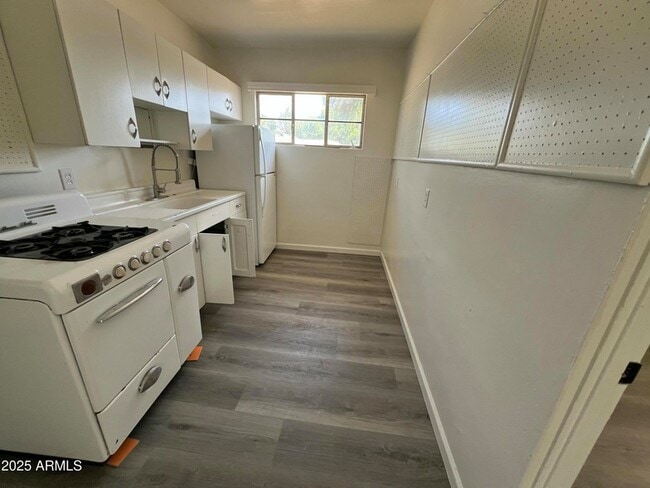 Photo - 1137 S Judd St