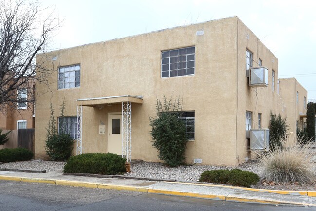 Photo - 1314 Coal Ave SW Apartments