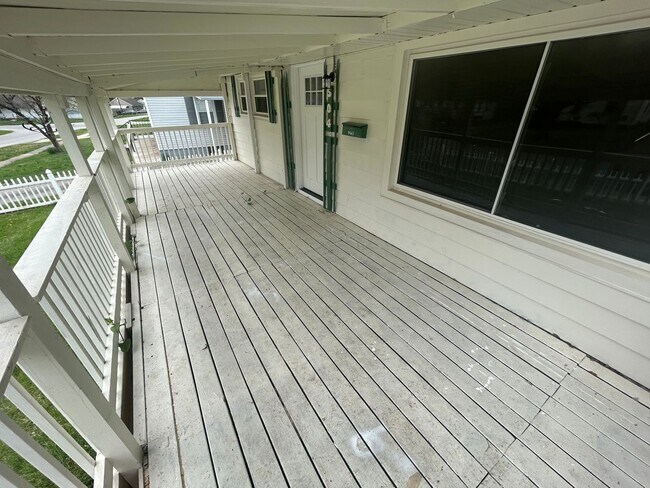 Photo - New 4 bedroom, 2 bathroom home for rent in...