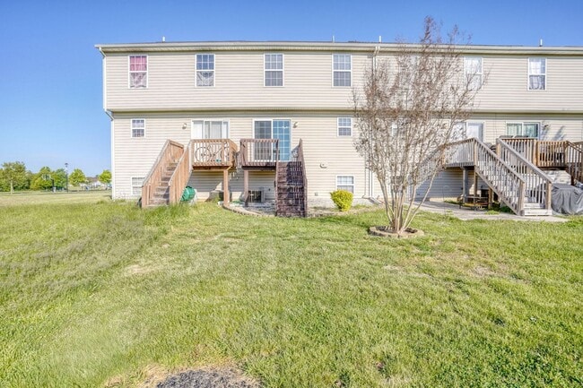 Photo - New, New, New - Spacious 3 Bedroom Townhouse with a Finished Basement !!