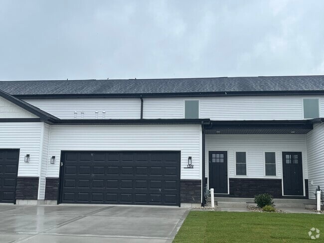 Building Photo - 1319 Sioux Turn Rental