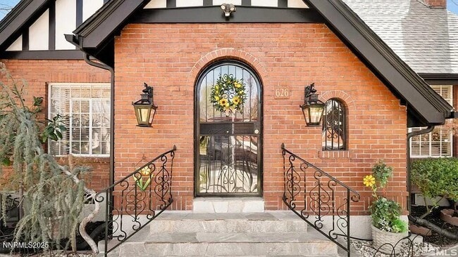 Photo - 626 Marsh Ave Townhome