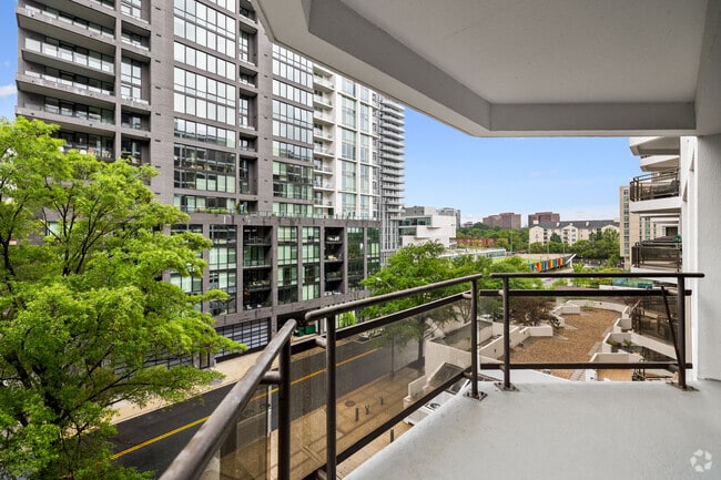 Building Photo - 1530 Key Blvd Unit 617 Rental