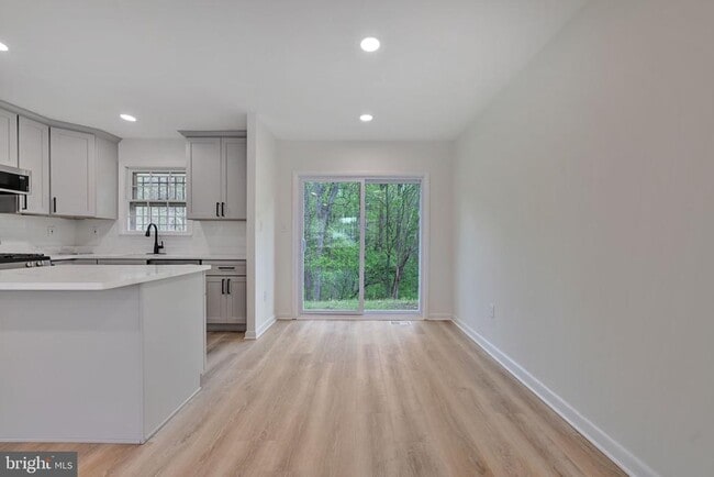 Photo - 6809 Sisalbed Dr