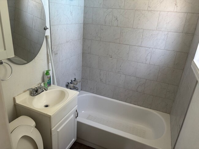 Photo - 1840-1842 NW 12th St Unit 1842 NW 12th St - Top