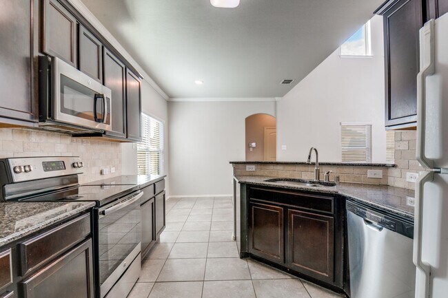 Photo - 3013 Fluttermill Dr