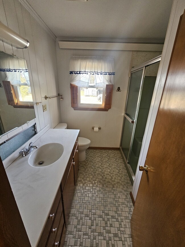 Photo - 5044 Rhodesdale Vienna Rd