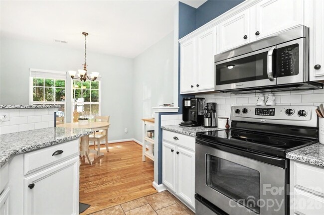 Photo - 9446 Cadman Ct