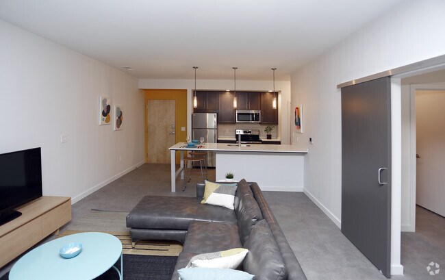 Living Room/1BR, 1BA - 834 SF - Marq