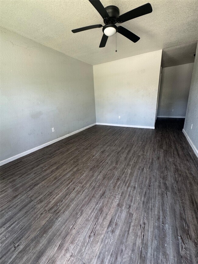 Building Photo - 3802 Dabney St Unit 22