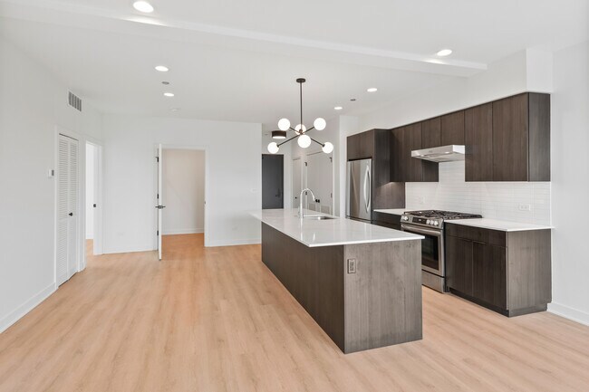 Photo - 1801 W Grand Ave