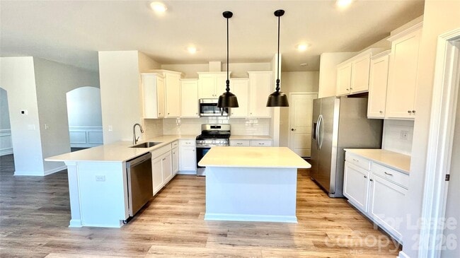 Photo - 1542 Swallow Tail Dr