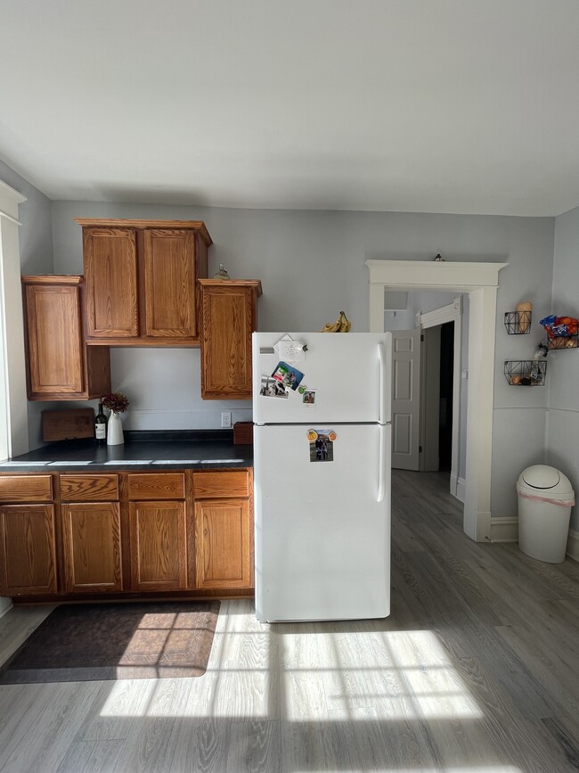 Kitchen - 641 Fillmore St NE Unit Lower