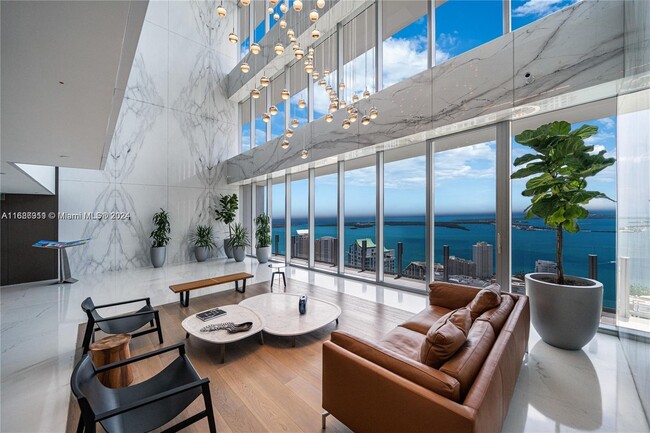 Building Photo - 300 Biscayne Blvd Unit 2605