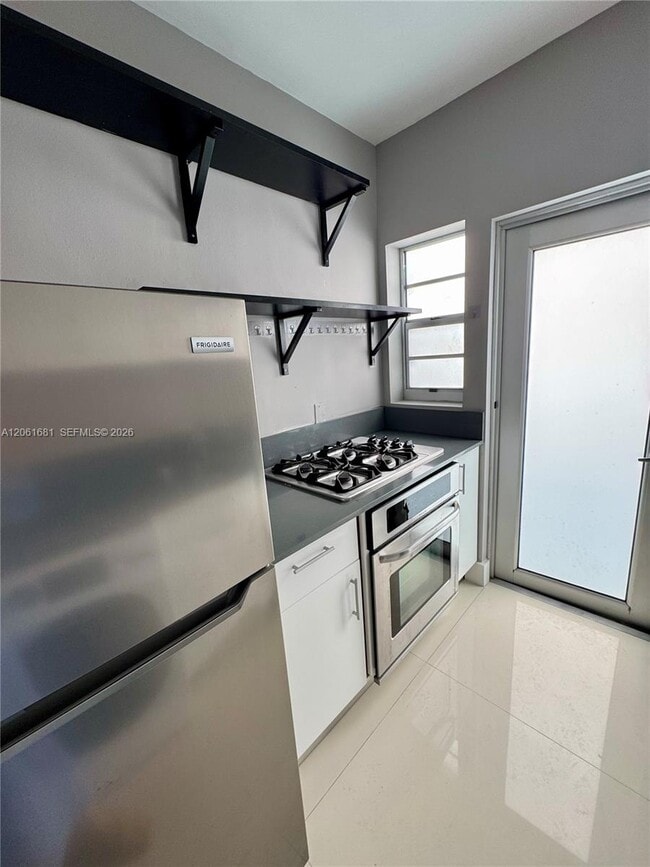 Photo - 1604 Drexel Ave Unit 107
