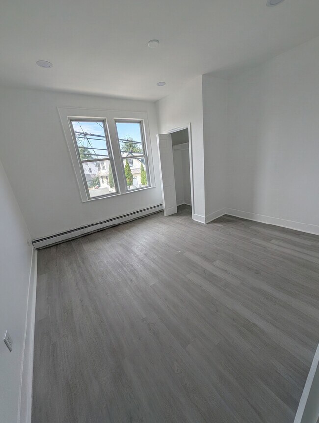 305 Winans Ave Unit 3