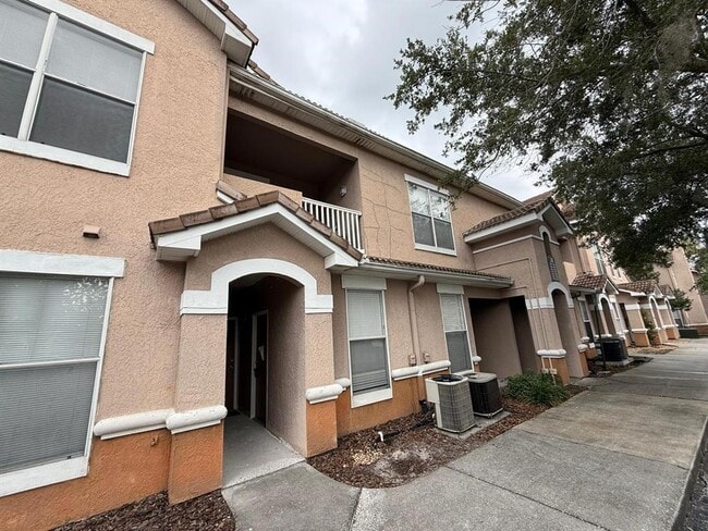 Building Photo - 17977 Villa Creek Dr Unit 17977