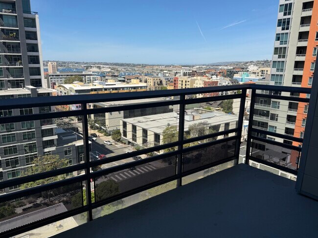 Photo - 1494 Union St Unit 1009