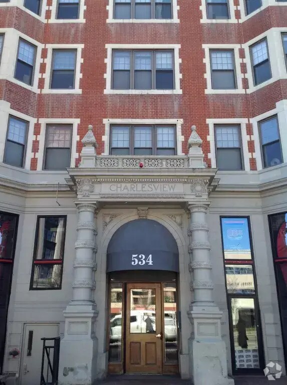Building Photo - 535 Commonwealth Ave Unit 7E Rental