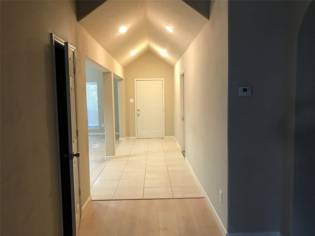 Photo - 13910 Fraser Lake Ln