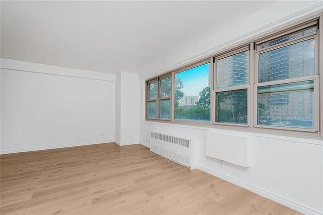 Photo - 444 Neptune Ave