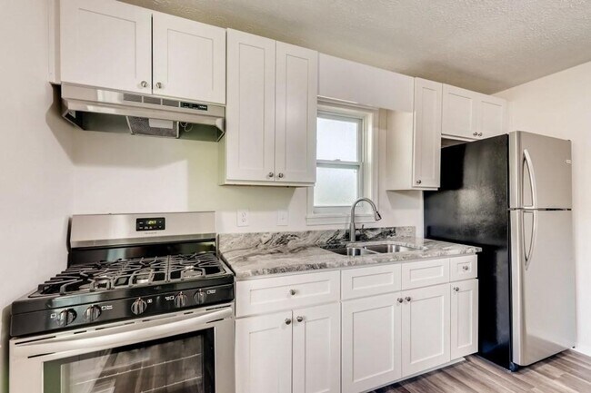 Photo - 266 Hurt A-B Unit 266-B