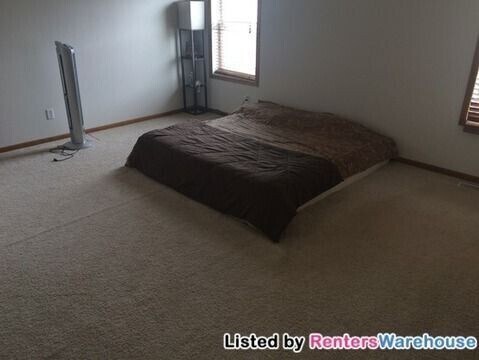 Photo - 3 Bed/2.5 Bath SF in Shakopee