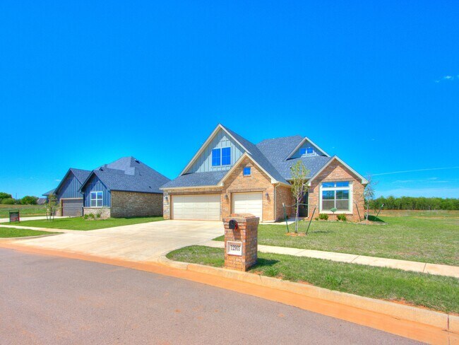 Photo - 12905 NW 143rd St