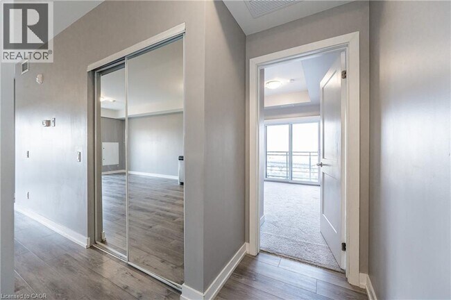 Photo - 255 Northfield Dr E Unit 302