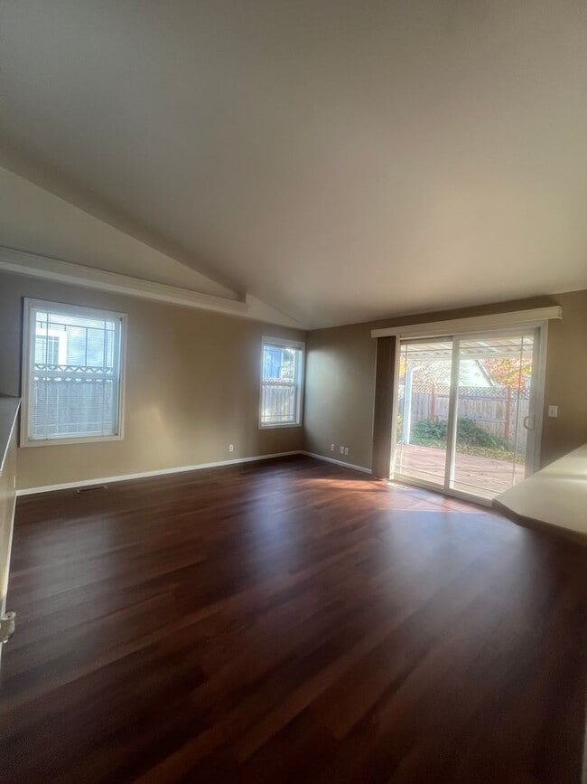 Photo - Great Single level Home!