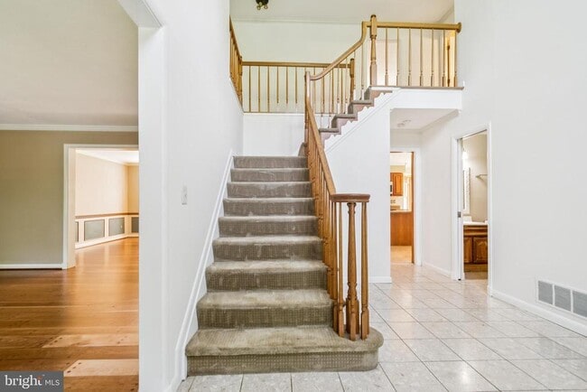 Photo - 478 Mountain Rd