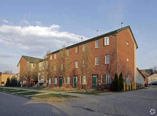 Helisa Square - Helisa Square Apartments
