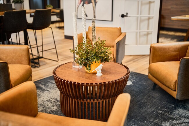 Photo - Lark on Woodmen